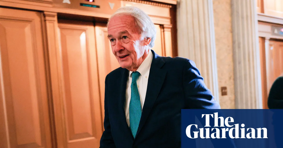 Senate Democrats introduce bill to shield small businesses from Trump’s new tariffs | Trump tariffs