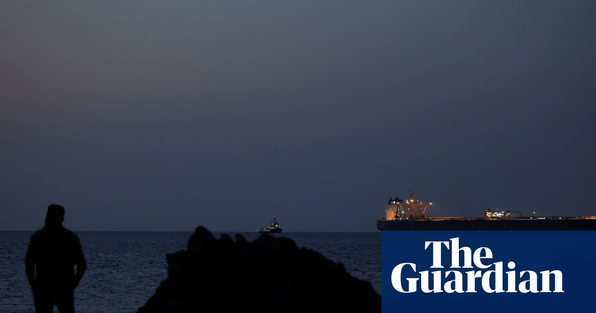 First Thing: US attacks Iran’s mine-laying boats in strait of Hormuz as tensions rise over oil | US news