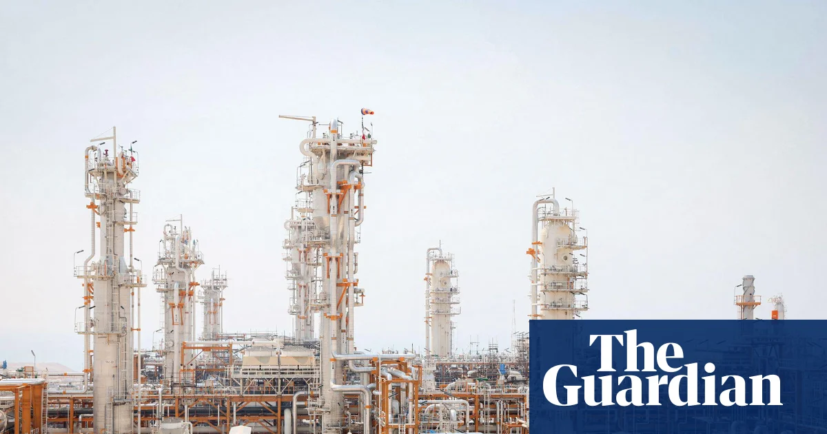First Thing: Trump threatens to ‘blow up’ all of Iran’s South Pars gasfield if Tehran strikes Qatar | US news