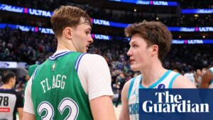 Flagg beats former roommate Knueppel to become second-youngest NBA rookie of the year | NBA