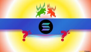 Solana (SOL) Sits at a ‘No Trade’ Zone as a Huge Move Looks Imminent: Analyst